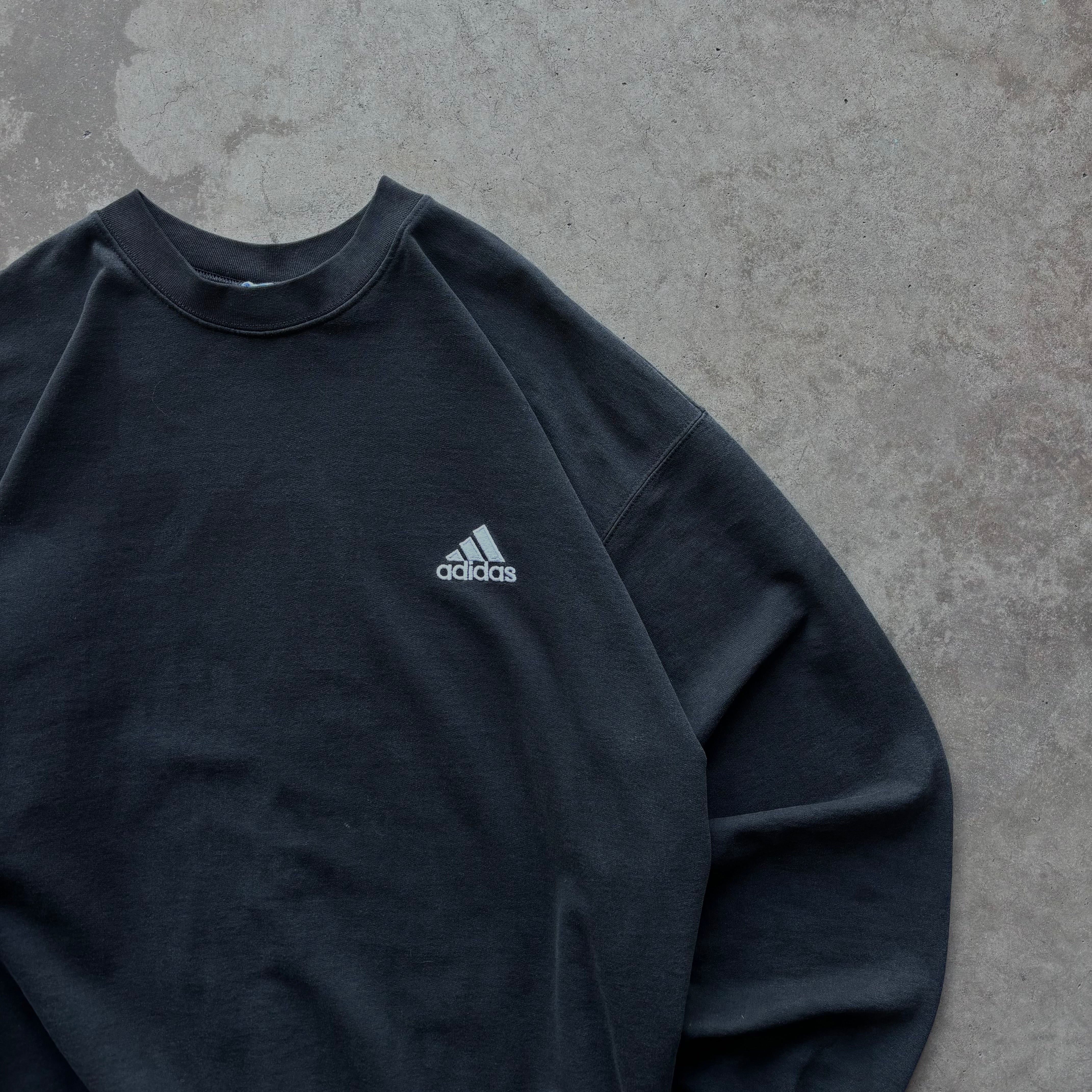 90s ADIDAS CREWNECK