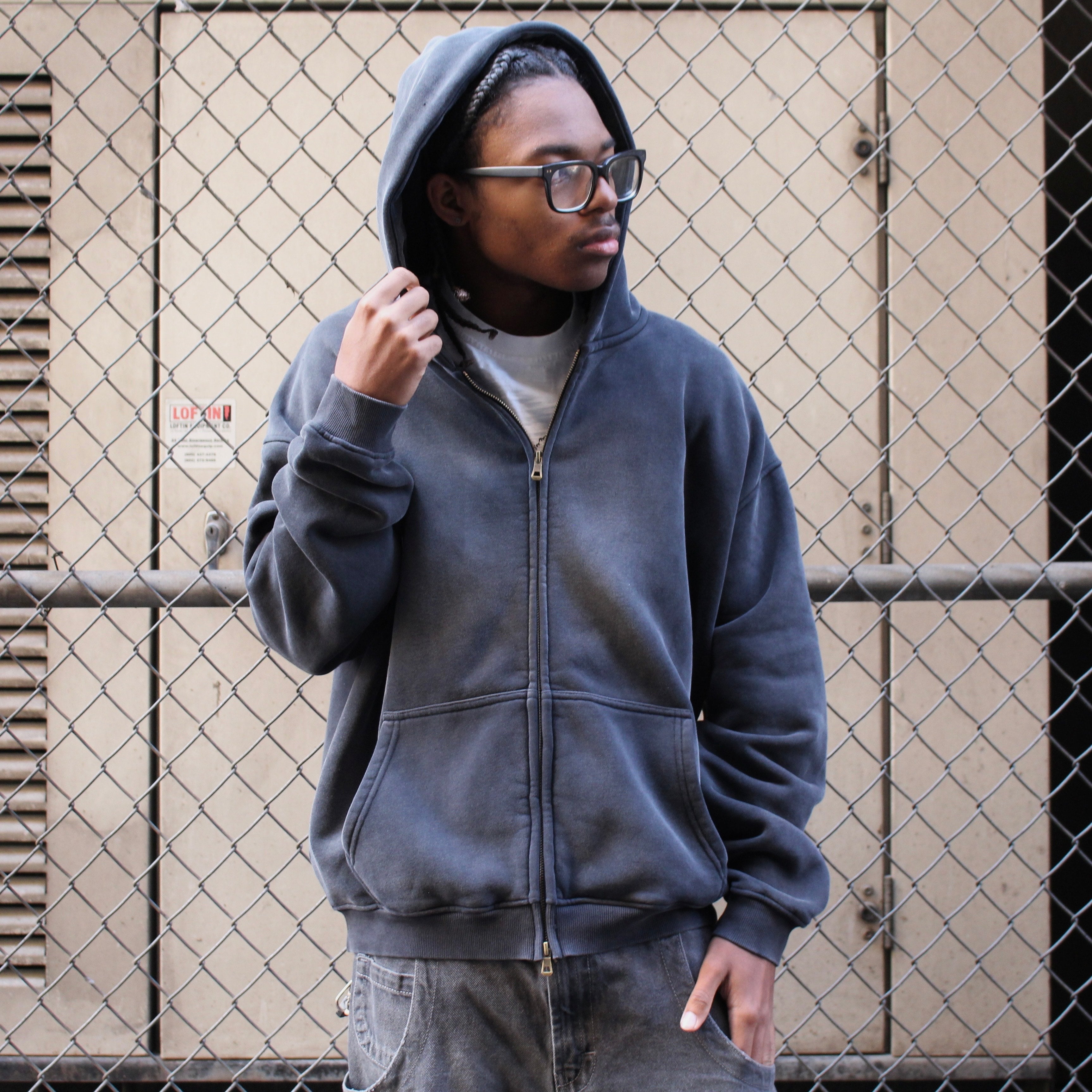 THE ‘1984’ ZIP UP